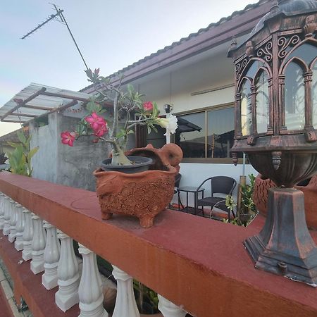 Hotel Hom Baan Chiang Mai Exterior foto